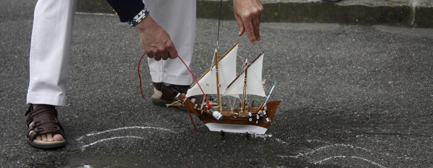 Crab Man, Signpost and Bell - Mis-Guided Tours - Waves and Spaces