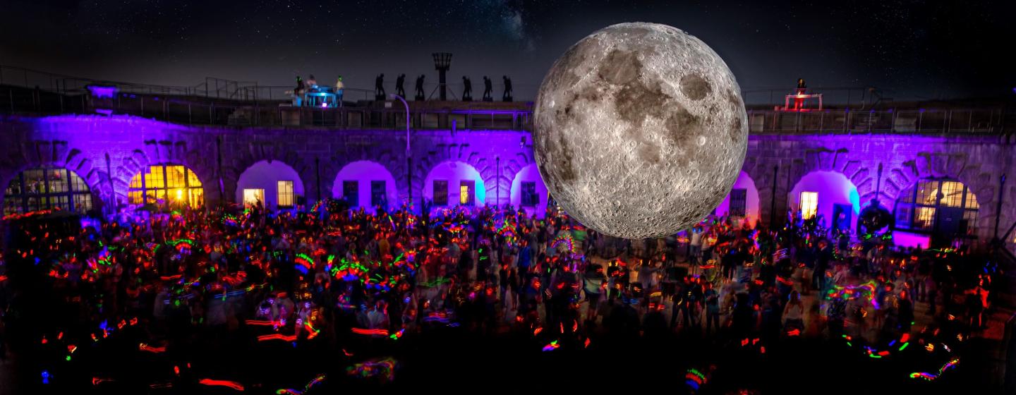 Dorset Moon at Nothe Fort, Weymouth 2019 Photo Ivor Toms Photography